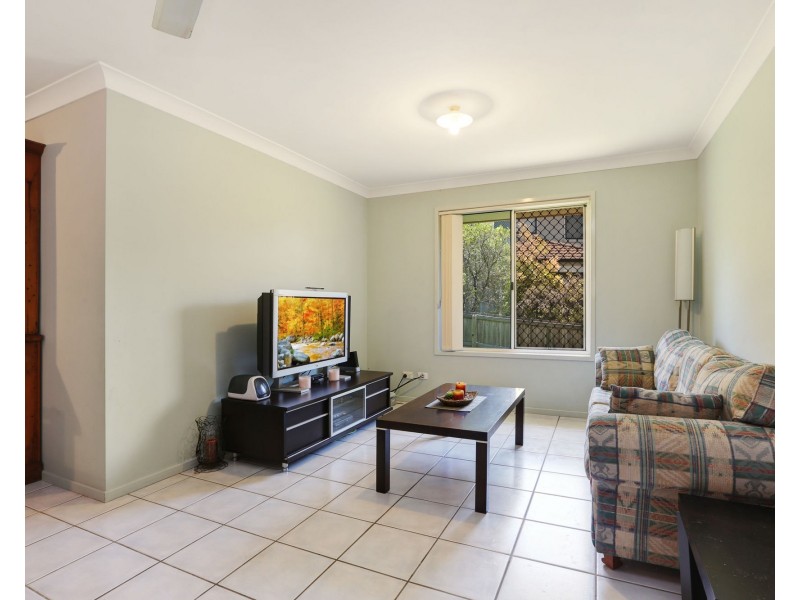 4 Leanne Close, Mcdowall QLD 4053