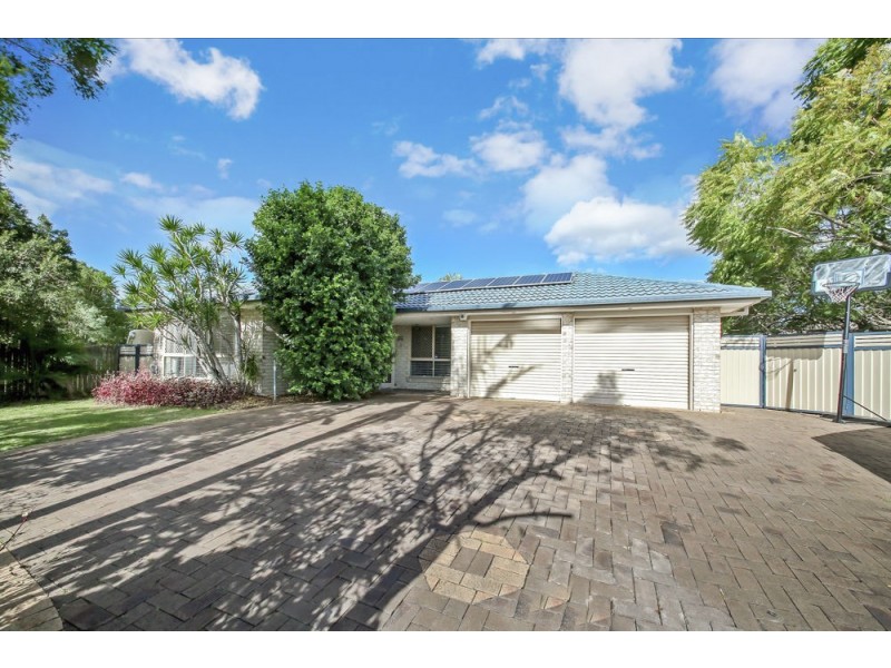 20 Myrtle Crescent, Bridgeman Downs QLD 4035