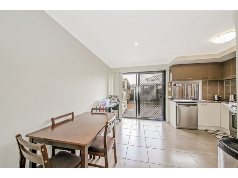 126 Carselgrove Avenue, Fitzgibbon QLD 4018