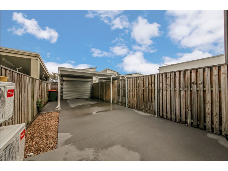 126 Carselgrove Avenue, Fitzgibbon QLD 4018