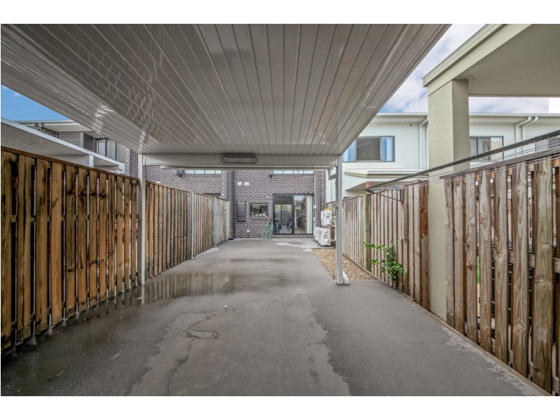 126 Carselgrove Avenue, Fitzgibbon QLD 4018