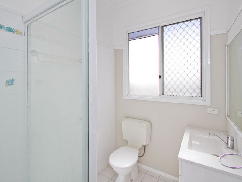 226 Brighton Road, Sandgate QLD 4017