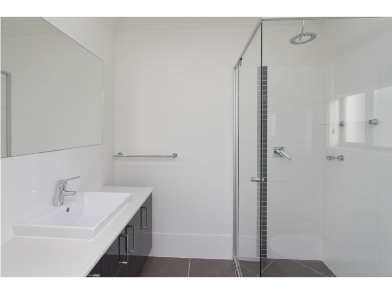 10 Matthew Street, Carseldine QLD 4034