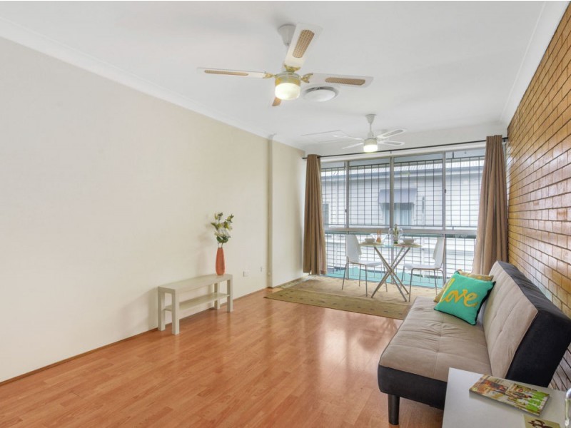 2/21 Ramsay Street, Kedron QLD 4031
