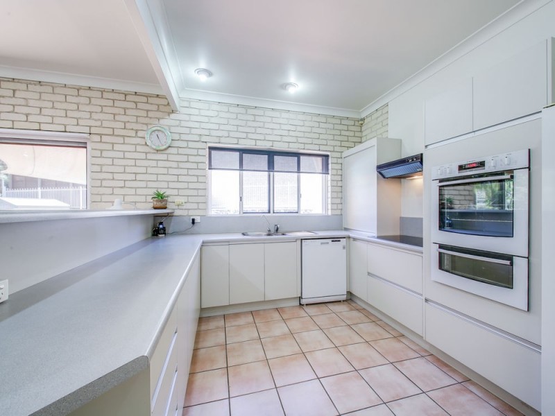 4 Mimosa Place, Aspley QLD 4034