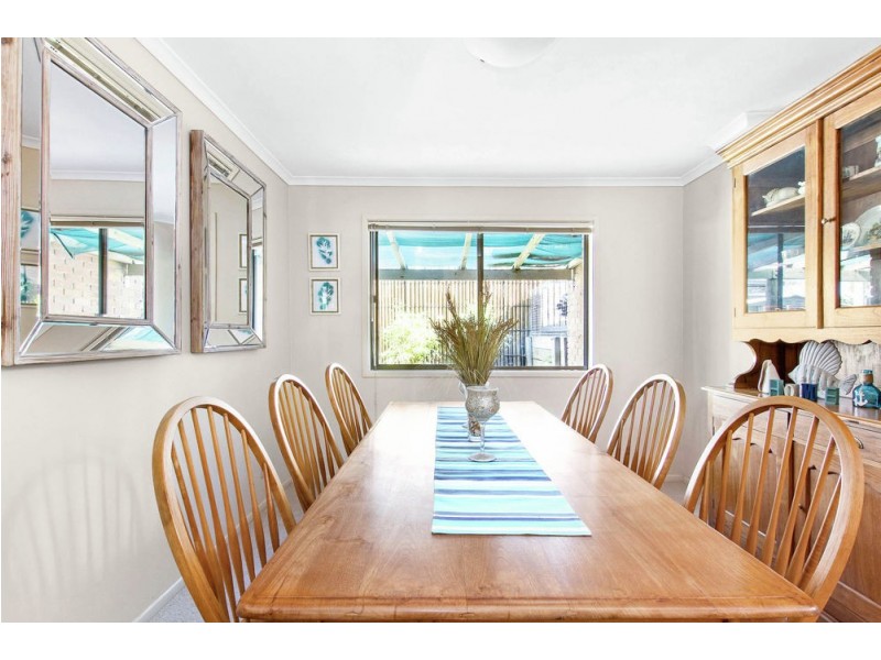 19 Edwards Drive, Albany Creek QLD 4035