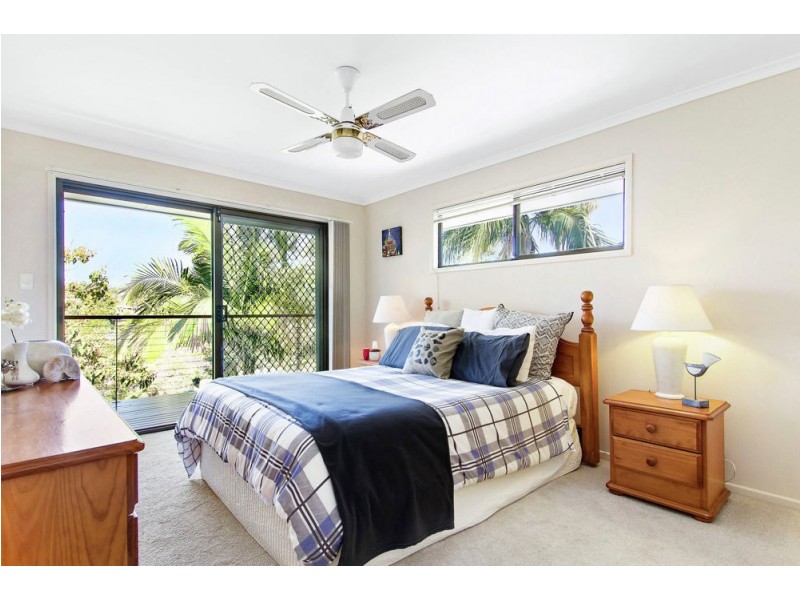 19 Edwards Drive, Albany Creek QLD 4035