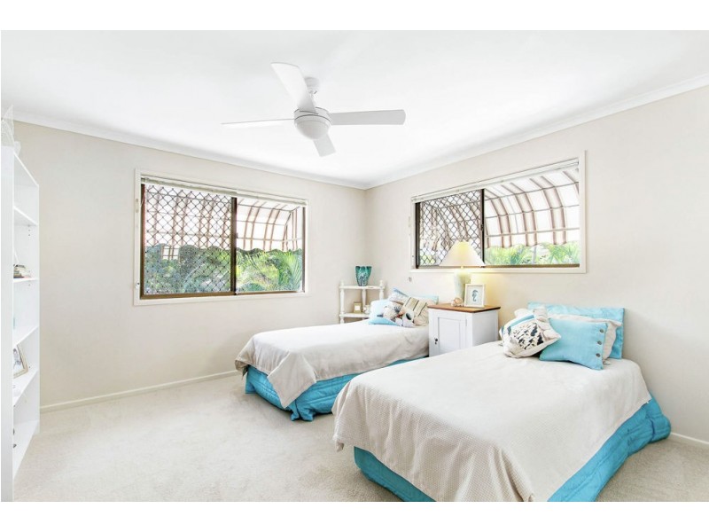 19 Edwards Drive, Albany Creek QLD 4035