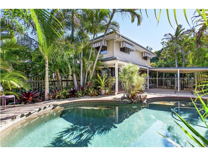 19 Edwards Drive, Albany Creek QLD 4035