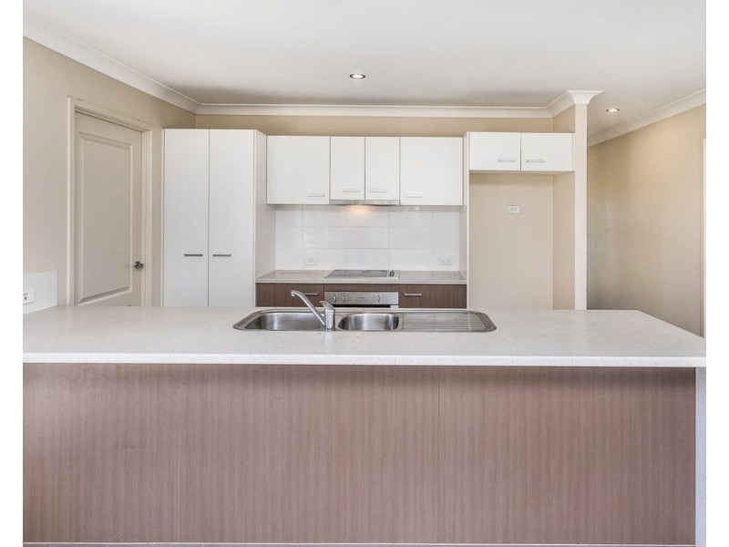 10 HIGHSIDE COURT, Morayfield QLD 4506