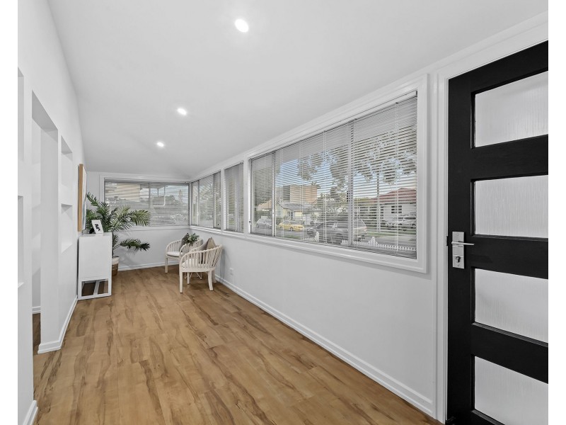 14 Roland Street, Clontarf QLD 4019