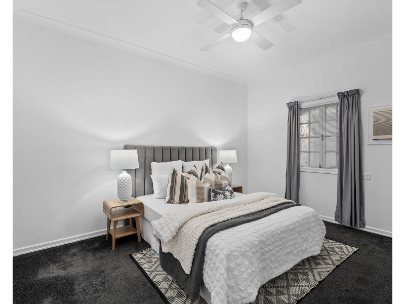 14 Roland Street, Clontarf QLD 4019