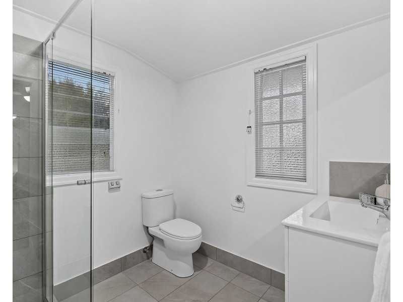 14 Roland Street, Clontarf QLD 4019