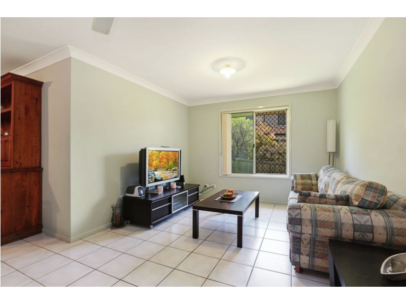 4 Leanne Close, Mcdowall QLD 4053