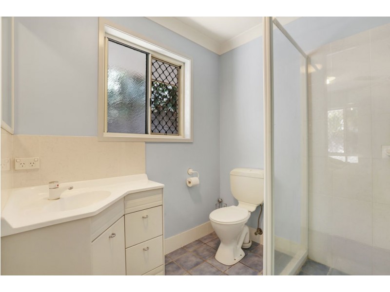 4 Leanne Close, Mcdowall QLD 4053