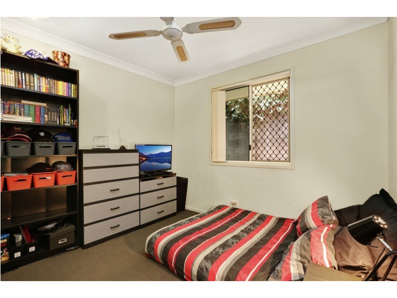 4 Leanne Close, Mcdowall QLD 4053