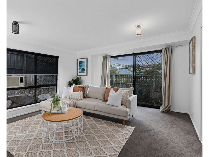 3 Valencia Court, Eatons Hill QLD 4037