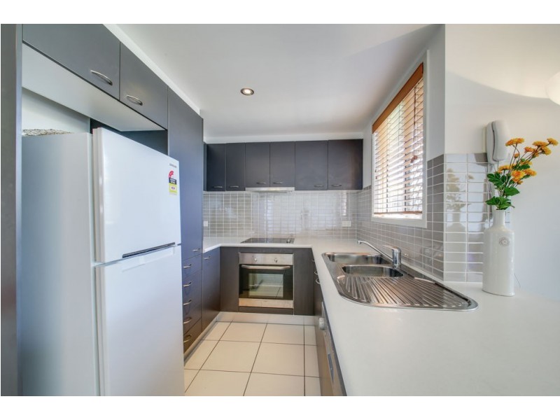 2/20 Jennings Street, Zillmere QLD 4034