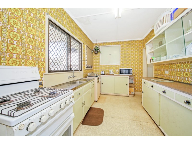 9 Vaucluse Street, Wavell Heights QLD 4012