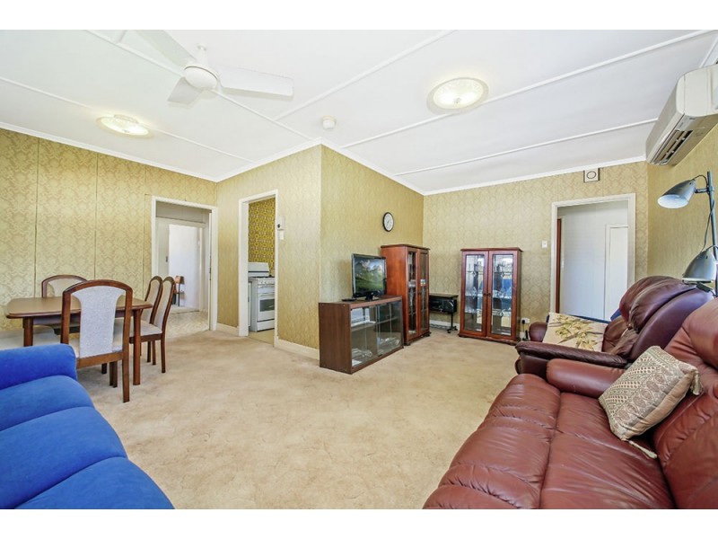 9 Vaucluse Street, Wavell Heights QLD 4012