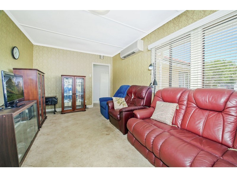 9 Vaucluse Street, Wavell Heights QLD 4012