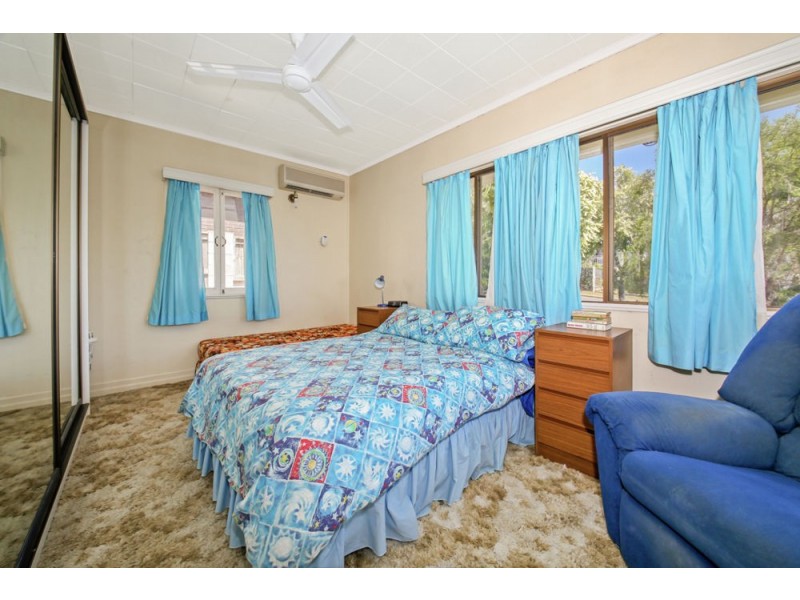 9 Vaucluse Street, Wavell Heights QLD 4012