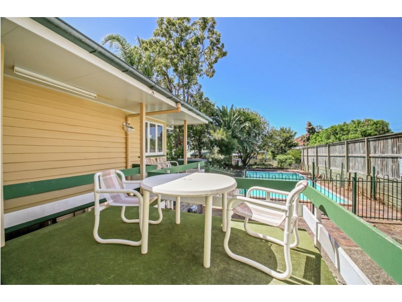 9 Vaucluse Street, Wavell Heights QLD 4012