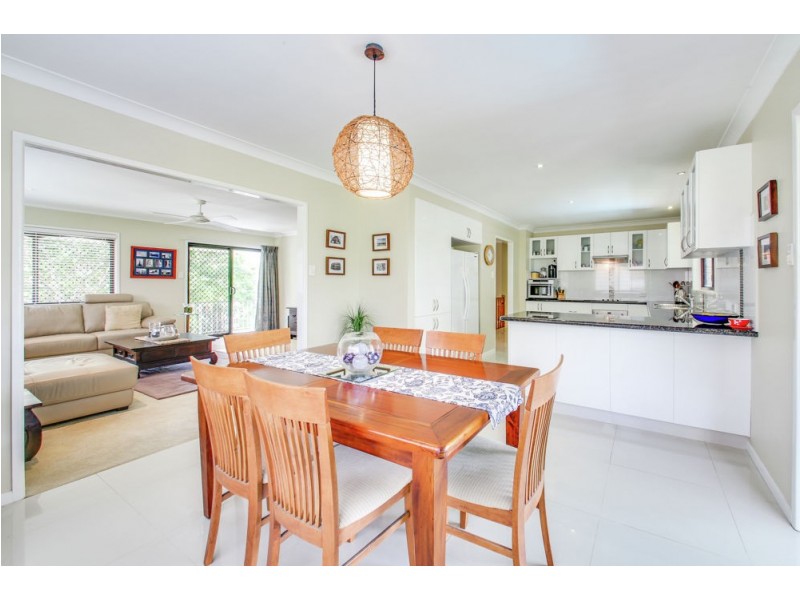 14 Cawarra Street, Carseldine QLD 4034