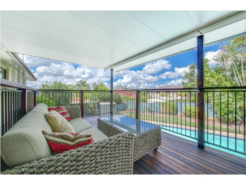 14 Cawarra Street, Carseldine QLD 4034