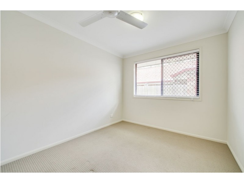3 Adam Court, Kallangur QLD 4503