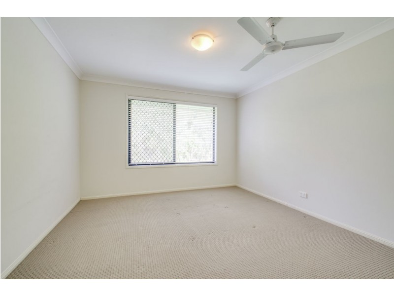 3 Adam Court, Kallangur QLD 4503