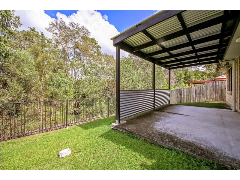 3 Adam Court, Kallangur QLD 4503