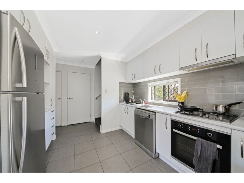 50 Warrumbungle Parade, Fitzgibbon QLD 4018