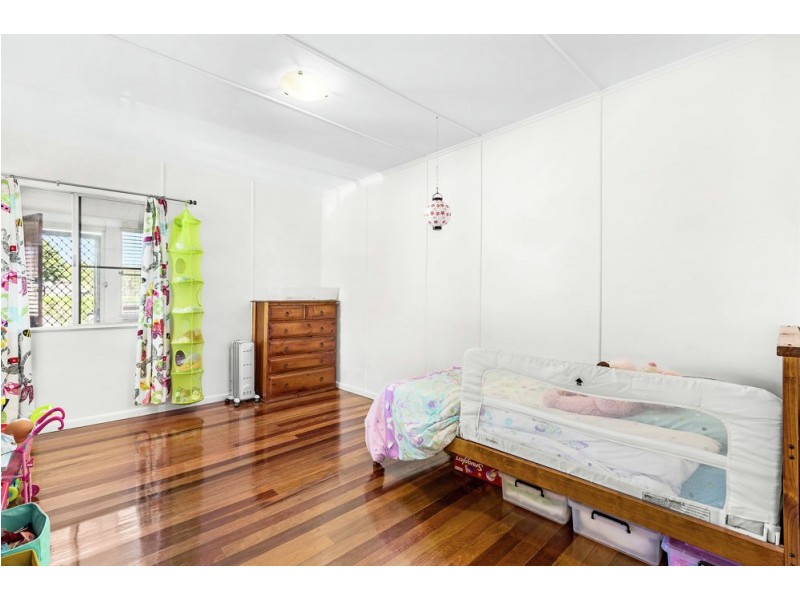 33 Talwin Street, Aspley QLD 4034