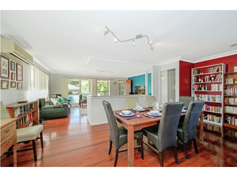 8 Cara Street, Aspley QLD 4034