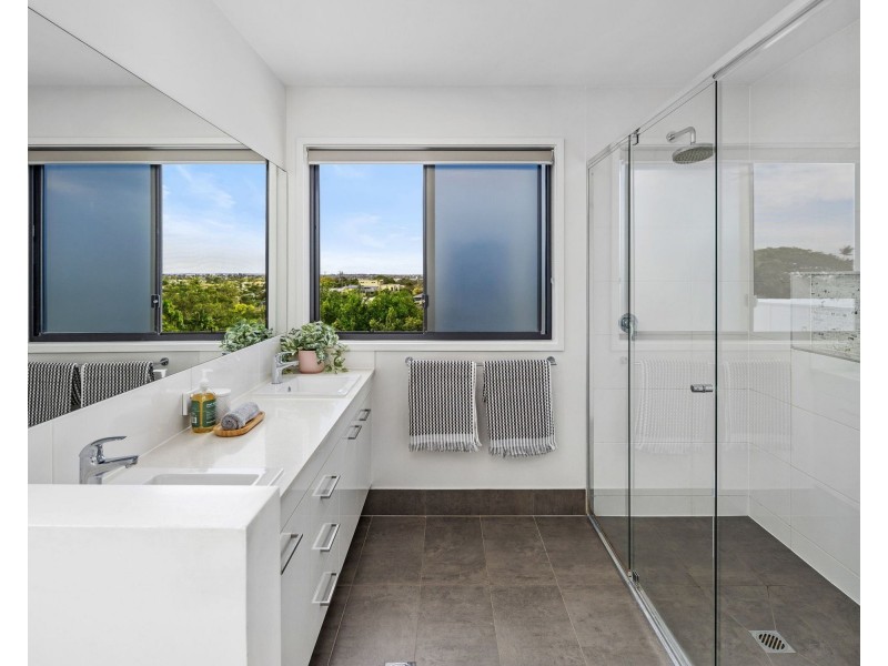 126A Kirby Road, Aspley QLD 4034