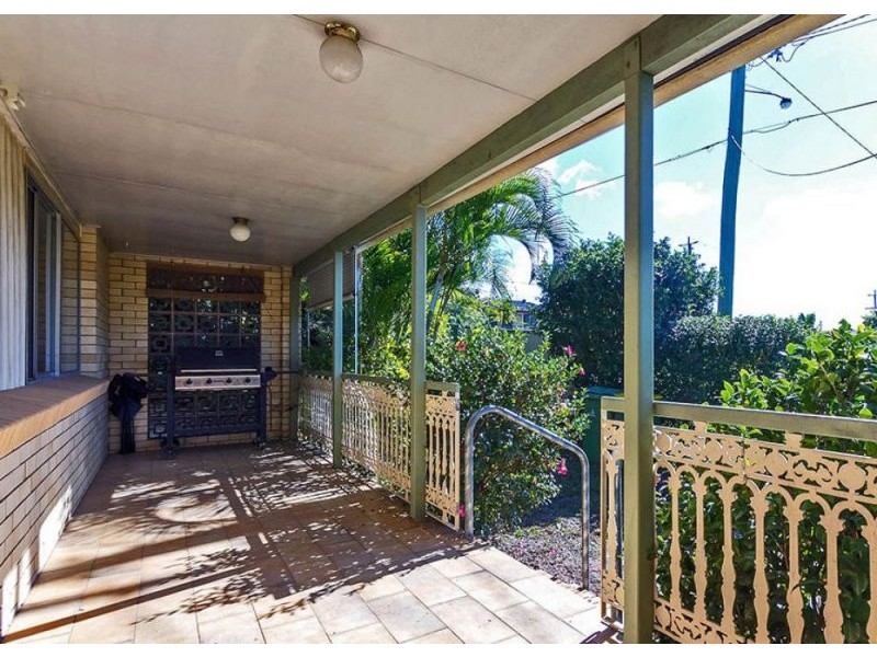 2 Malvern Street, Albany Creek QLD 4035