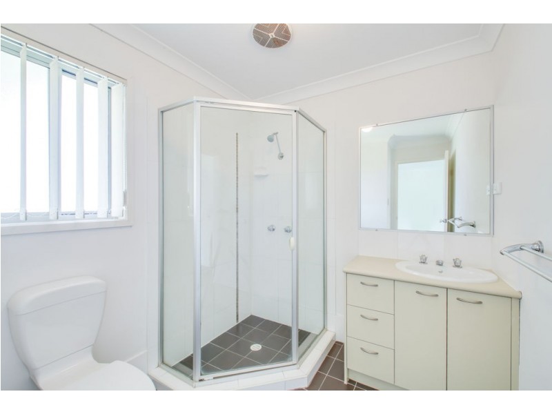 7/6 Myrtle Crescent, Bridgeman Downs QLD 4035