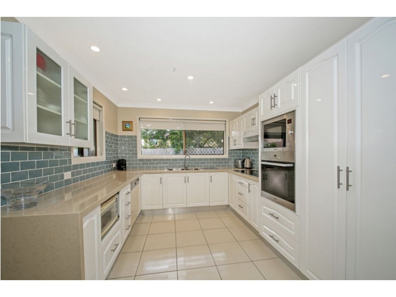 33 Claret Street, Carseldine QLD 4034