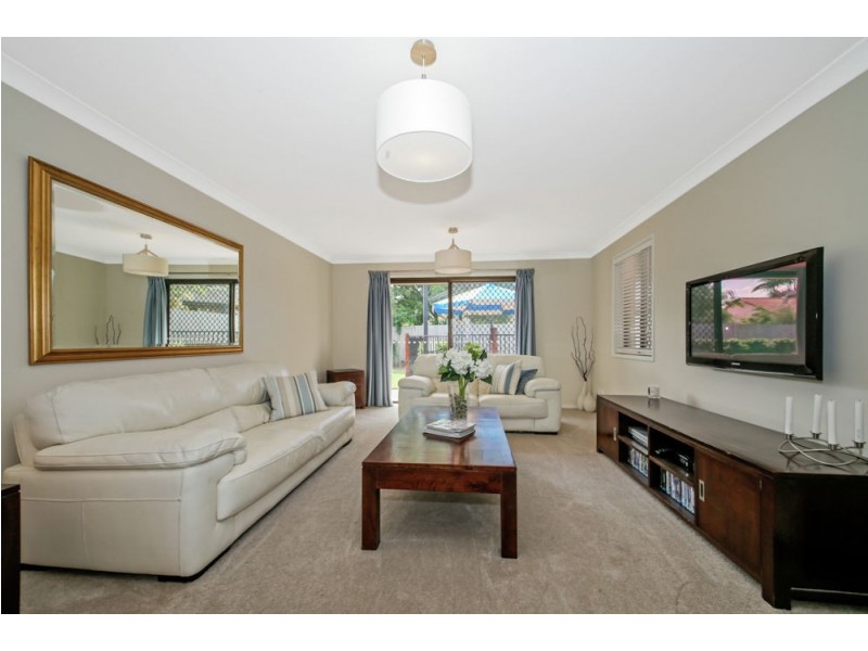 33 Claret Street, Carseldine QLD 4034