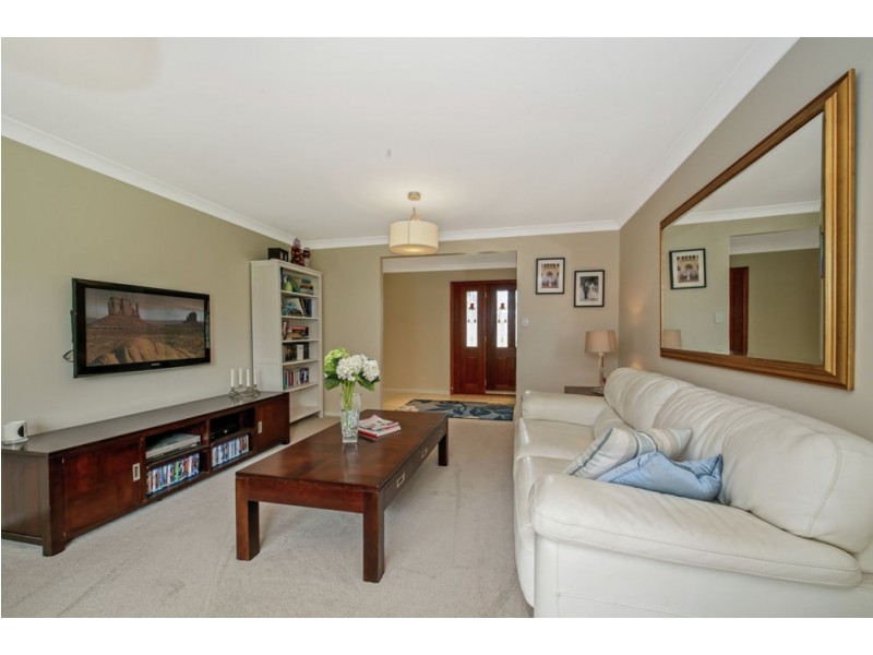 33 Claret Street, Carseldine QLD 4034