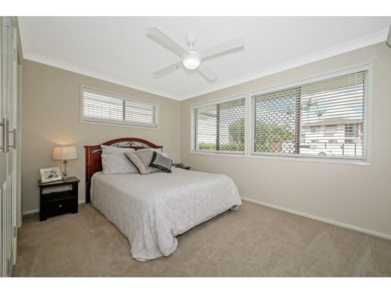 33 Claret Street, Carseldine QLD 4034