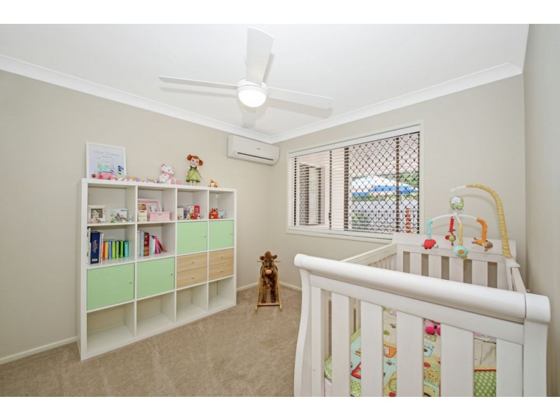 33 Claret Street, Carseldine QLD 4034