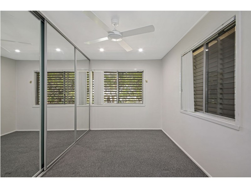 22 Albany Creek Road, Aspley QLD 4034