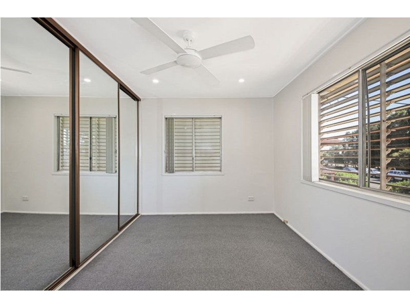 22 Albany Creek Road, Aspley QLD 4034