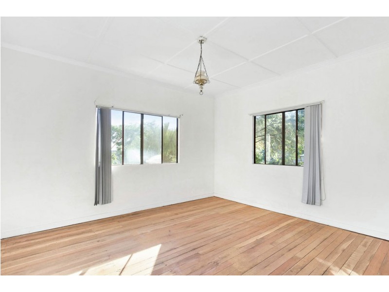 98 Jardine Street, Stafford QLD 4053