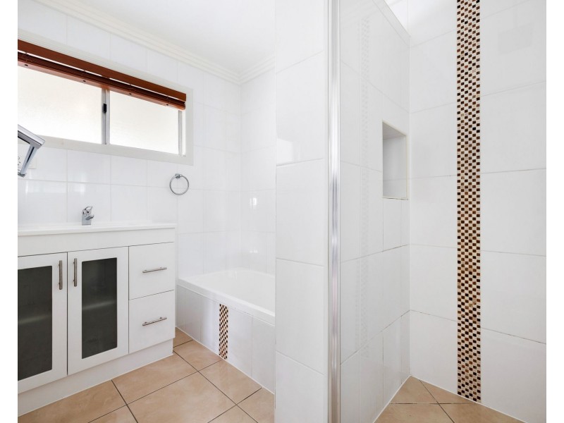 8 Waruda Street, Bracken Ridge QLD 4017