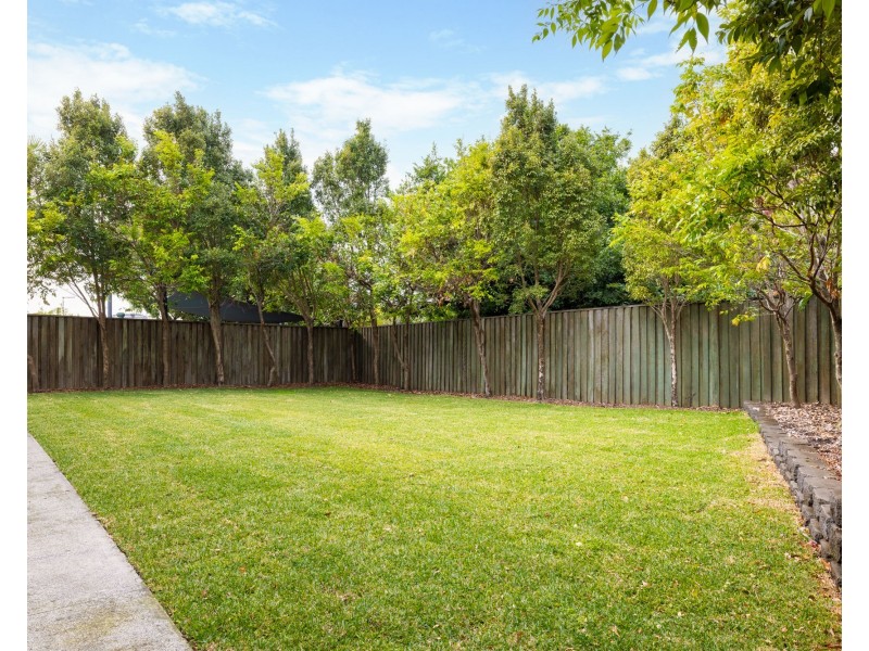 8 Waruda Street, Bracken Ridge QLD 4017