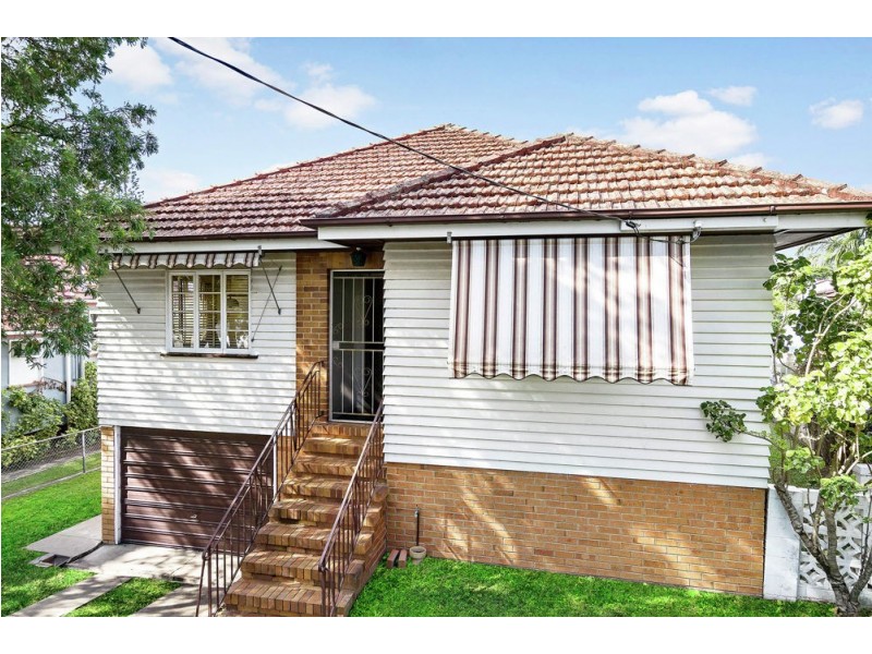 99 South Pine Road, Alderley QLD 4051