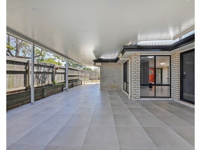 69 Strowe Place, Bracken Ridge QLD 4017